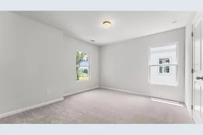 5249 Gainesville Street, Flowery Branch, GA 30542 - Photo 8