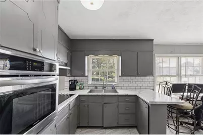 6852 Wendy Jean Drive, Morrow, GA 30260 - Photo 12