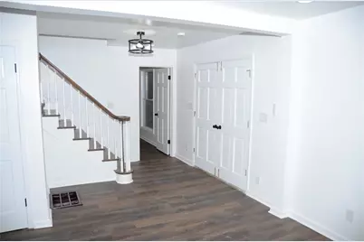 4247 Bingham Court, Stone Mountain, GA 30083 - Photo 8