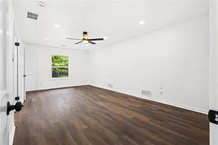 4247 Bingham Ct, Stone Mountain, GA 30083 - Photo 14
