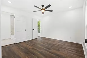 4247 Bingham Ct, Stone Mountain, GA 30083 - Photo 8