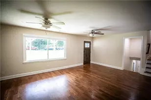 2961 Connie St, Marietta, GA 30062 - Photo 8