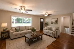 2961 Connie St, Marietta, GA 30062 - Photo 8