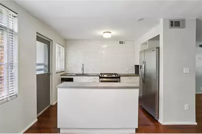 1391 Normandy Drive NE #1, Atlanta, GA 30306 - Photo 6