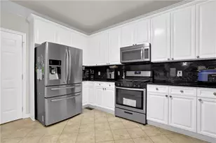 247 Water Oak Pl, Alpharetta, GA 30009 - Photo 8