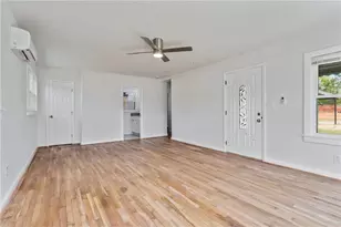 5586 Glore Dr SW, Mableton, GA 30126 - Photo 16