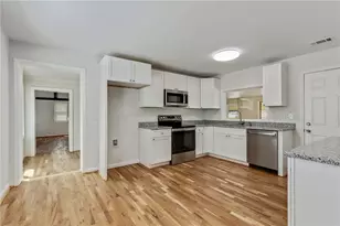 5586 Glore Dr SW, Mableton, GA 30126 - Photo 6