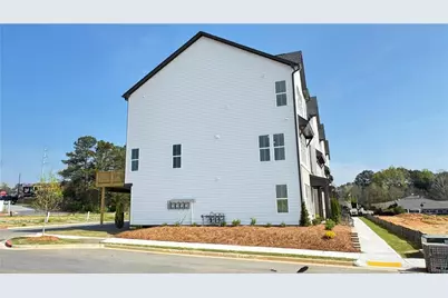 2678 Evers Drive NE, Marietta, GA 30066 - Photo 2