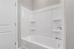 2713 Crk Vw Ter NW, Atlanta, GA 30318 - Photo 34