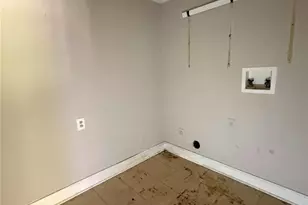 7205 Lakeview Dr, Covington, GA 30014 - Photo 18