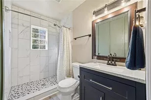 2951 Palm Dr, Atlanta, GA 30344 - Photo 6