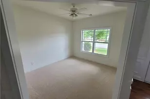 3501 Kentwater Dr, Buford, GA 30519 - Photo 4