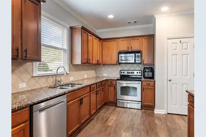 7529 Brookstone Circle, Flowery Branch, GA 30542 - Photo 20