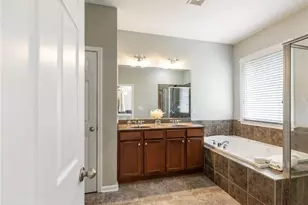 7529 Brookstone Cir, Flowery Branch, GA 30542 - Photo 36