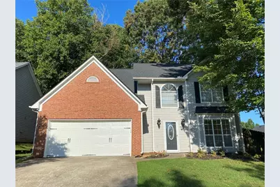 640 Suwanee Lakes Circle, Suwanee, GA 30024 - Photo 1