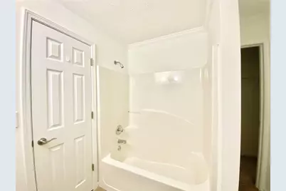 640 Suwanee Lakes Circle, Suwanee, GA 30024 - Photo 26