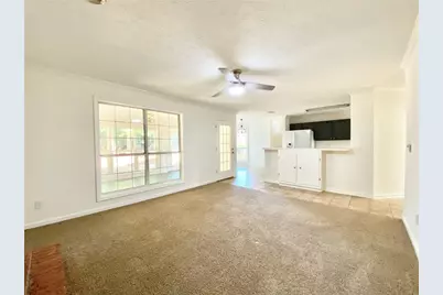 640 Suwanee Lakes Circle, Suwanee, GA 30024 - Photo 10