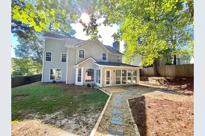 640 Suwanee Lakes Circle, Suwanee, GA 30024 - Photo 30