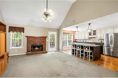 7272 Plum Creek Drive, Gainesville, GA 30507 - Photo 10