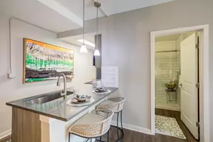 2025 Peachtree Rd NE, Atlanta, GA 30309 - Photo 4