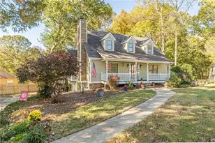 1817 Penrose Ct, Powder Springs, GA 30127 - Photo 2