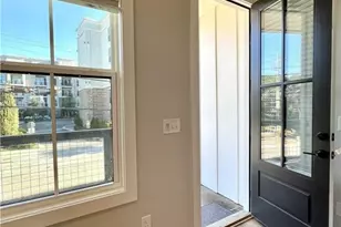 1251 Cushenberry Ln, Atlanta, GA 30318 - Photo 10