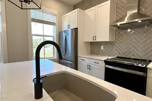 1251 Cushenberry Ln, Atlanta, GA 30318 - Photo 8