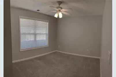 948 Village View Circle, Loganville, GA 30052 - Photo 8