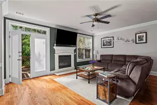 8065 Glisten Ave, Atlanta, GA 30328 - Photo 12