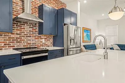 274 Dilbeck Place NE, Atlanta, GA 30342 - Photo 14