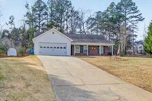 701 Muirfield Dr, Winder, GA 30680 - Photo 2