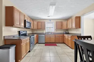 701 Muirfield Dr, Winder, GA 30680 - Photo 16