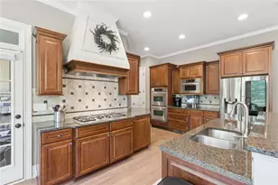 270 Meadow Path, Marietta, GA 30064 - Photo 14