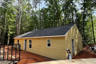 139 Fairlane Dr, Martin, GA 30557 - Photo 2