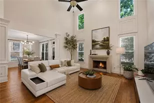2163 Oakdale Estates Ct, Smyrna, GA 30080 - Photo 2