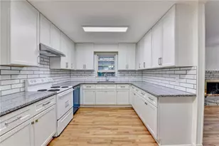 2628 Whitehurst Dr, Marietta, GA 30062 - Photo 18