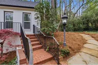 7170 Riverside NW, Atlanta, GA 30328 - Photo 4