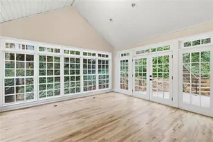 7170 Riverside NW, Atlanta, GA 30328 - Photo 12