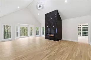 7170 Riverside NW, Atlanta, GA 30328 - Photo 8