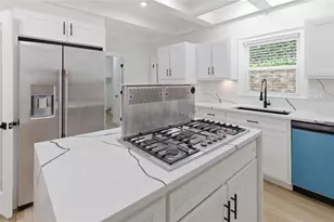 7170 Riverside NW, Atlanta, GA 30328 - Photo 18