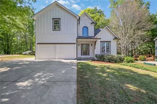 6259 Spring Lake Dr, Flowery Branch, GA 30542 - Photo 2