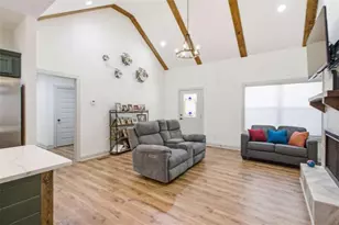169 View St, Clarkesville, GA 30523 - Photo 6