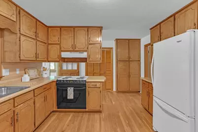 1121 Granite Lane, Loganville, GA 30052 - Photo 8