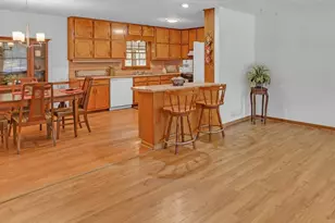1121 Granite Ln, Loganville, GA 30052 - Photo 4