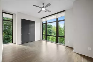 721 Longleaf Dr NE, Atlanta, GA 30342 - Photo 16
