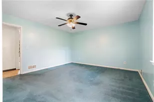 2811 Woodhollow Ln, Jonesboro, GA 30236 - Photo 14