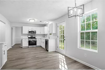 8375 Browns Mill Trace, Lithonia, GA 30038 - Photo 4