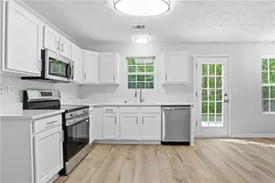 8375 Browns Mill Trce, Lithonia, GA 30038 - Photo 6