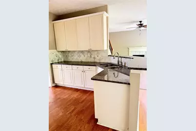 1064 Spanish Moss Court, Lawrenceville, GA 30045 - Photo 6