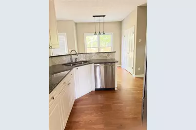 1064 Spanish Moss Court, Lawrenceville, GA 30045 - Photo 8